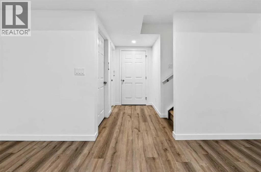370 Silverado Way SW