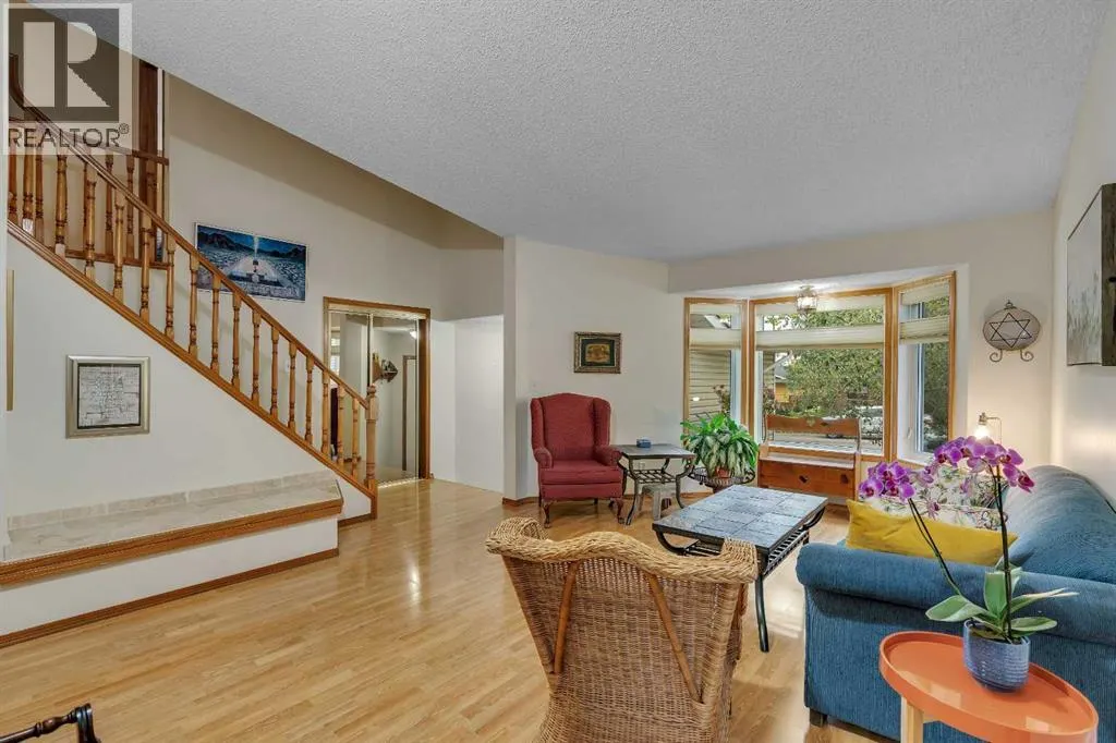 139 Shawnessy Drive SW