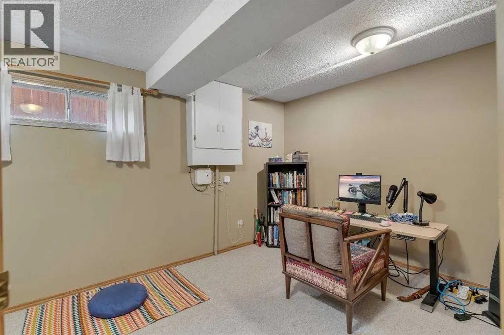 139 Shawnessy Drive SW