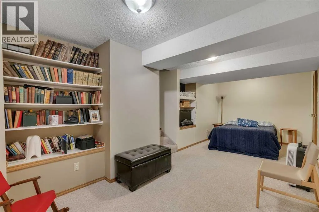 139 Shawnessy Drive SW