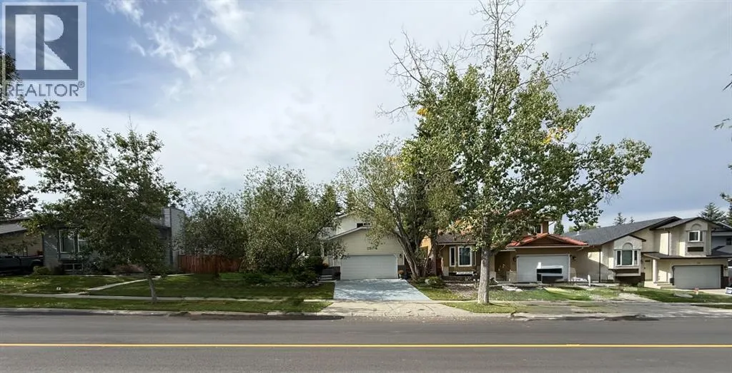 139 Shawnessy Drive SW