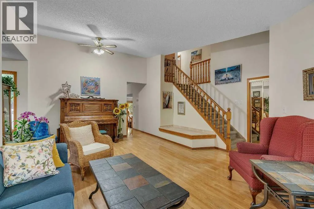 139 Shawnessy Drive SW
