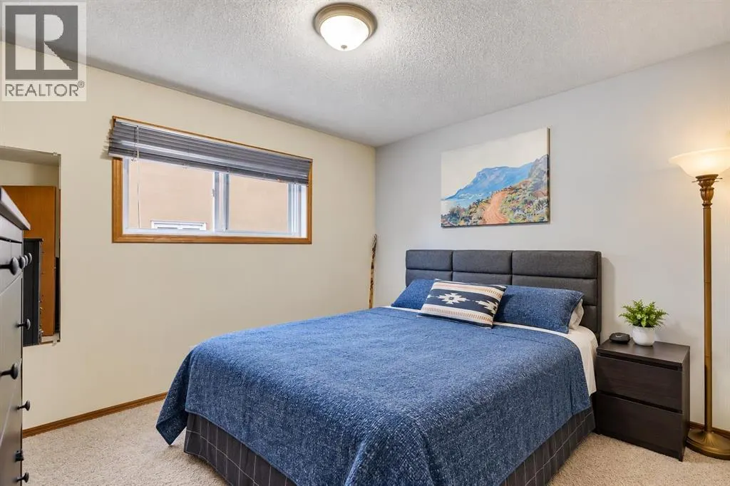 139 Shawnessy Drive SW