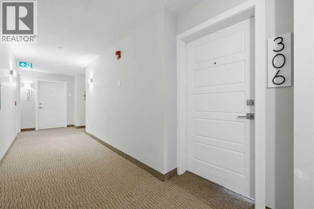 306, 150 Auburn Meadows Manor SE