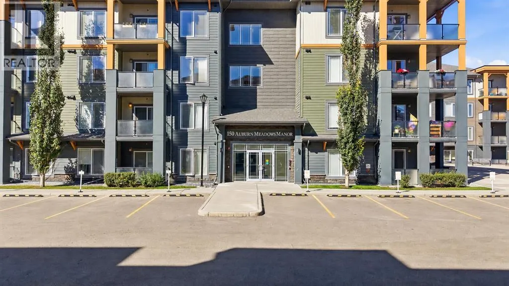 306, 150 Auburn Meadows Manor SE