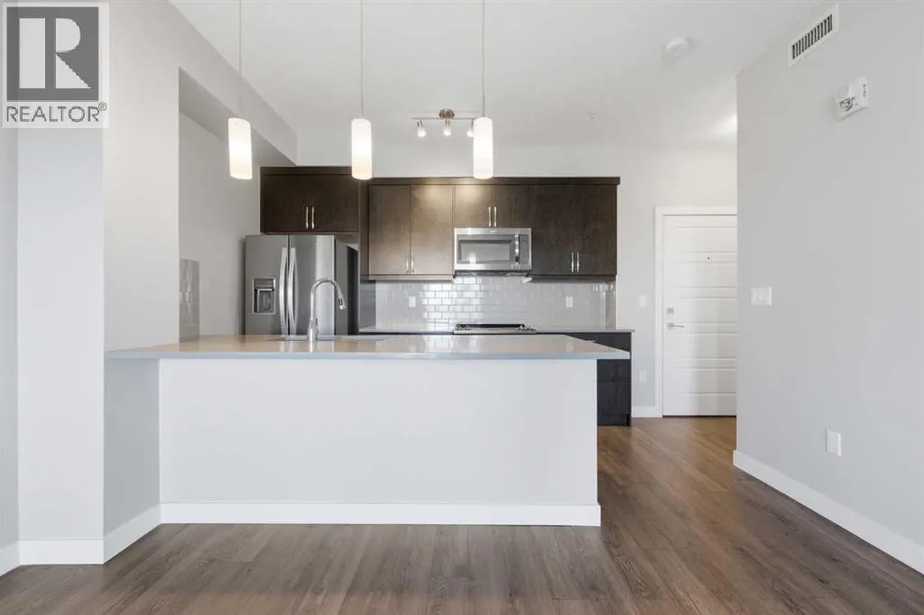 306, 150 Auburn Meadows Manor SE