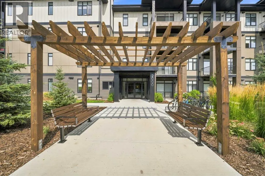 2401, 200 Seton Circle SE