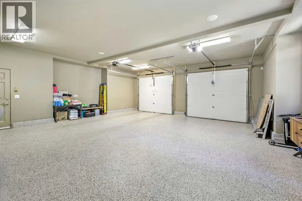 16 Spring Valley Lane SW