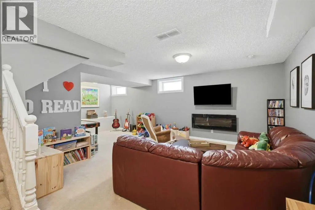 99 Prestwick Circle SE