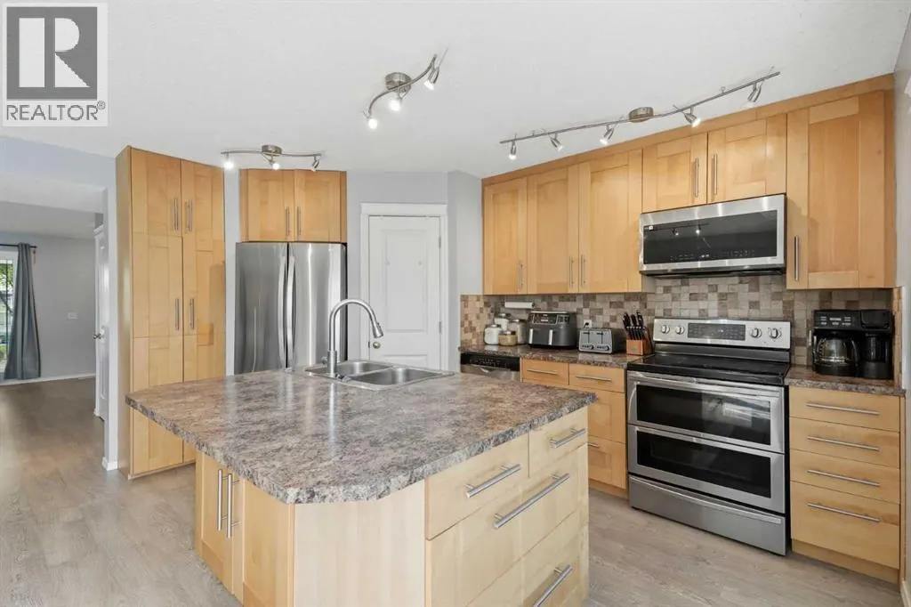 99 Prestwick Circle SE