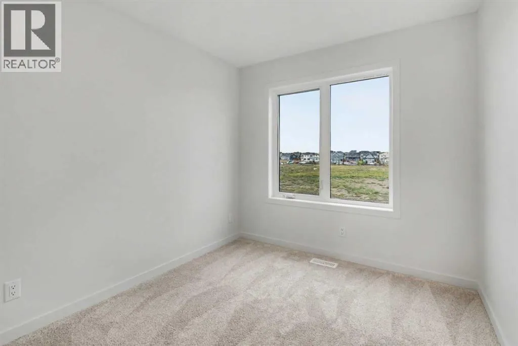 51 Mercado Lane SE