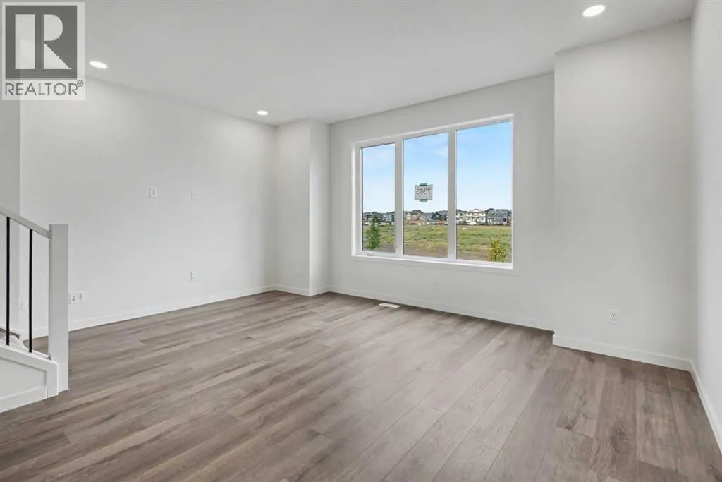 51 Mercado Lane SE
