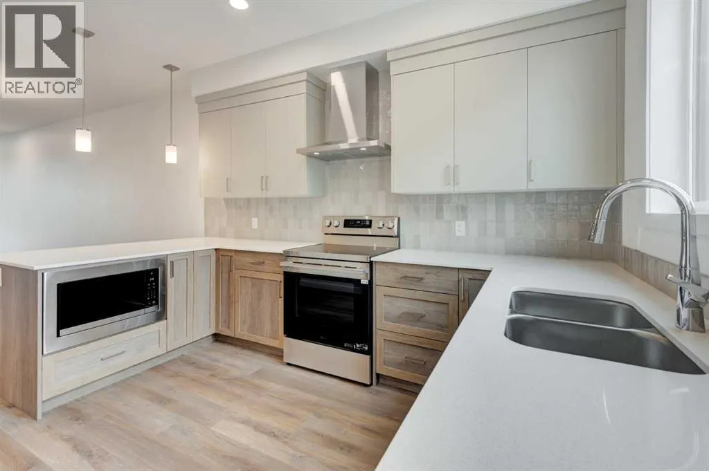 51 Mercado Lane SE