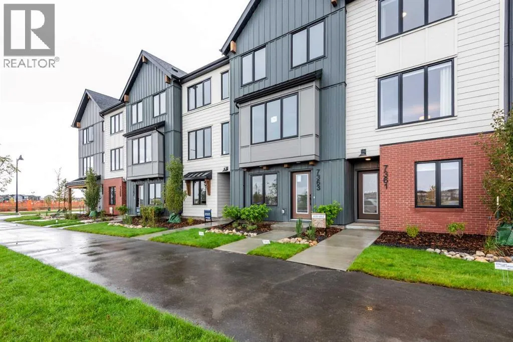 51 Mercado Lane SE
