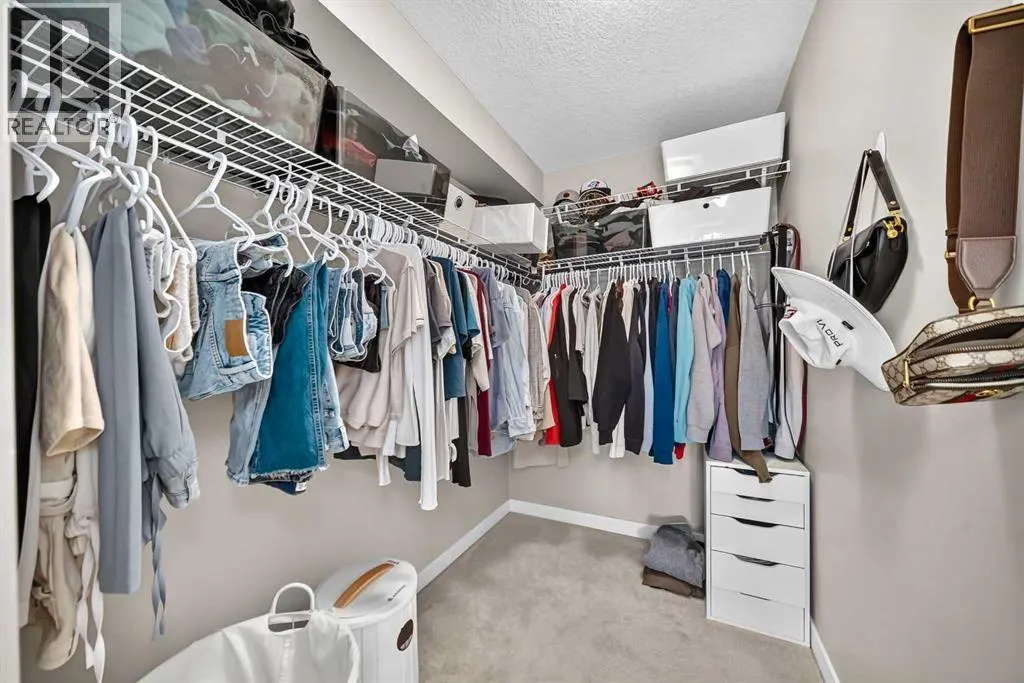 314, 110 Auburn Meadows View SE