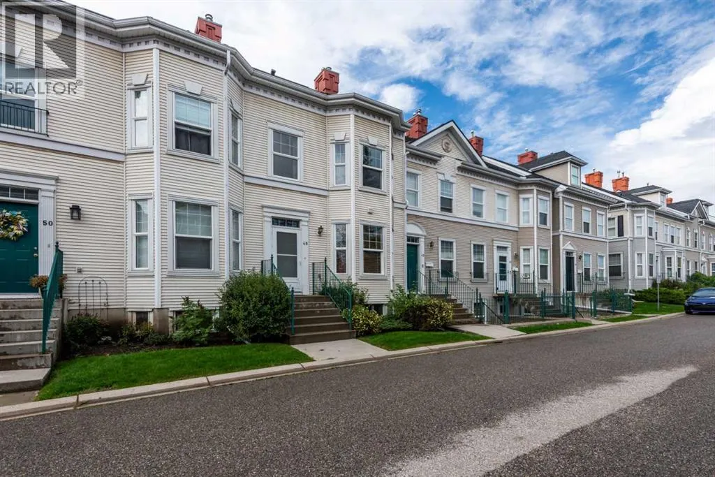 46 Prestwick Gardens SE