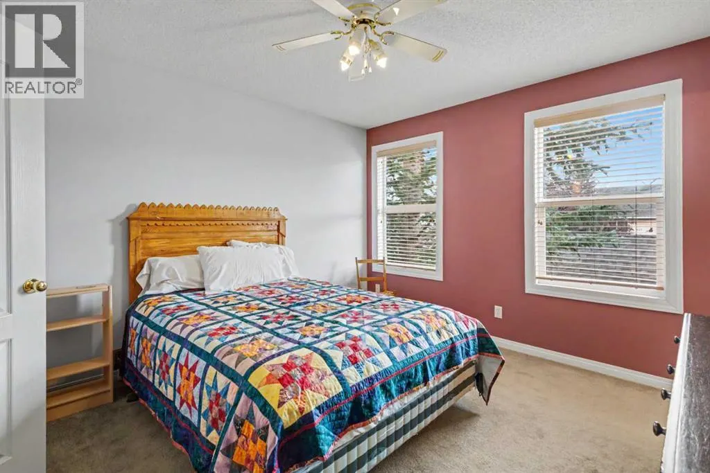 46 Prestwick Gardens SE
