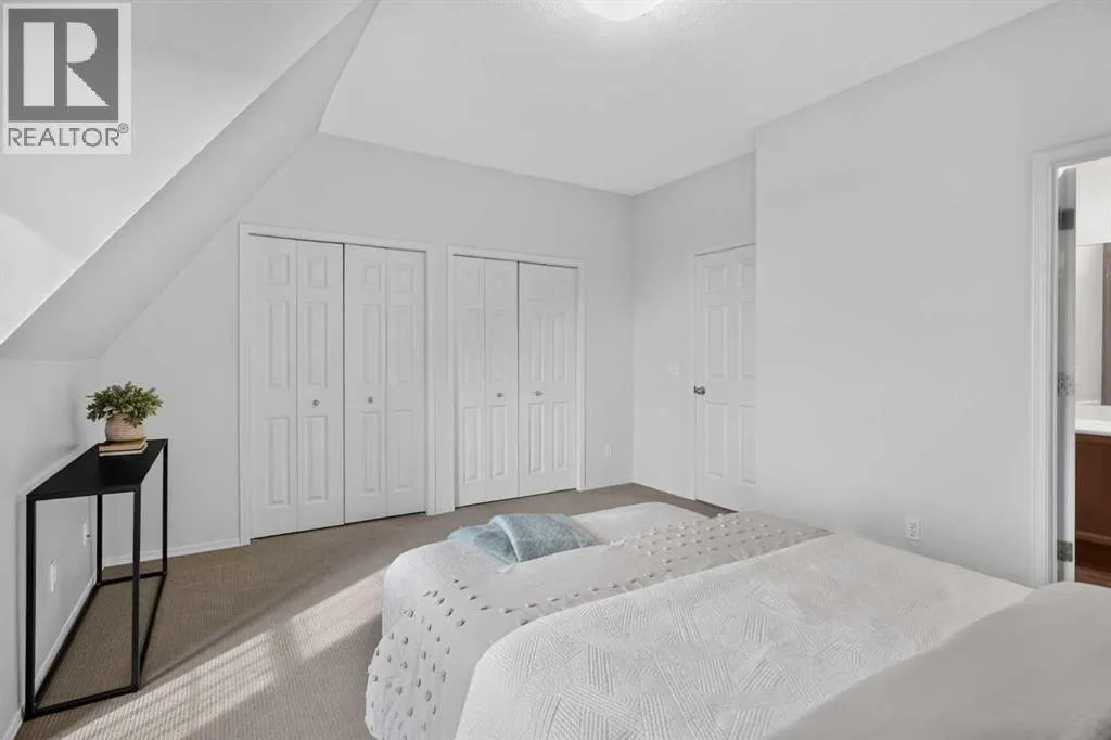 21, 43 Springborough Boulevard SW