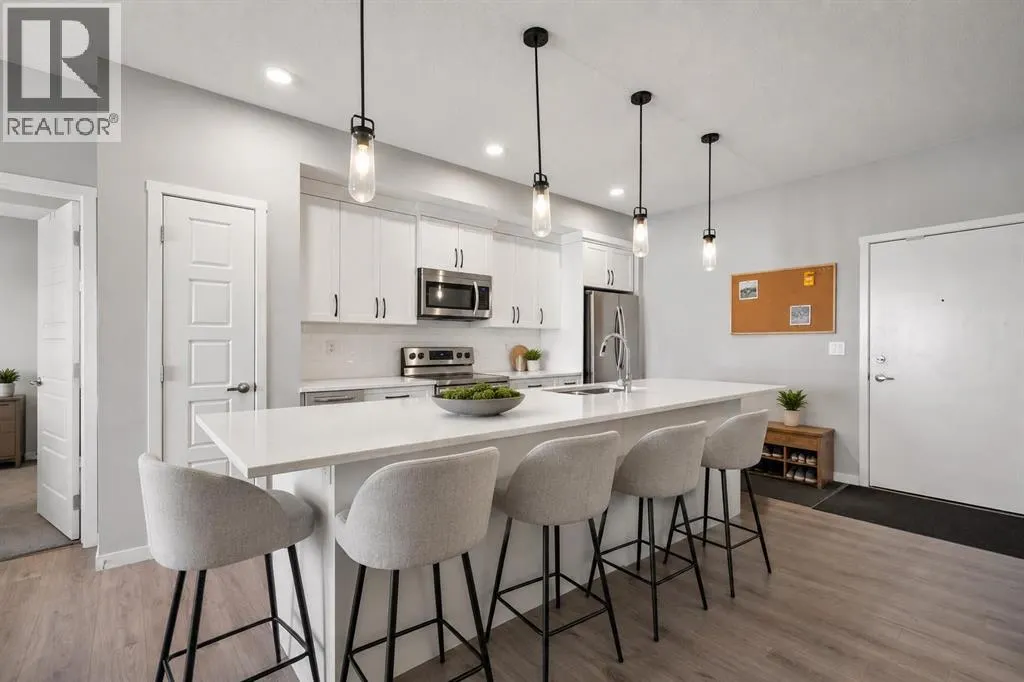 411, 4350 Seton Drive SE