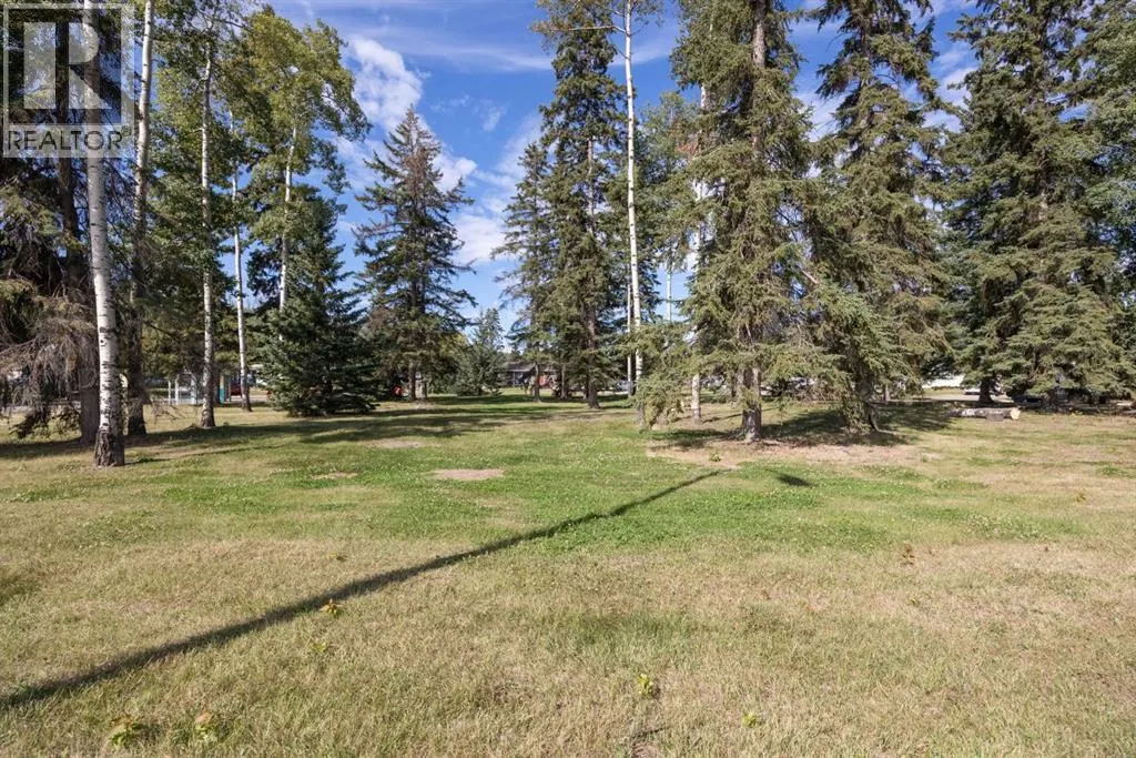 2 Blair Crescent