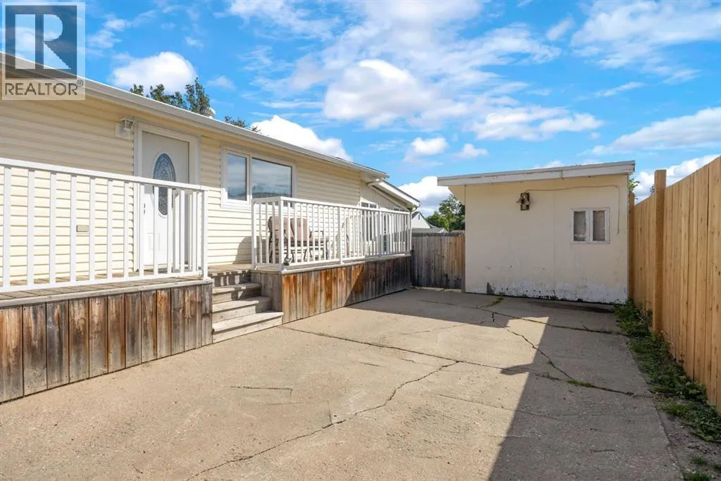 2 Blair Crescent