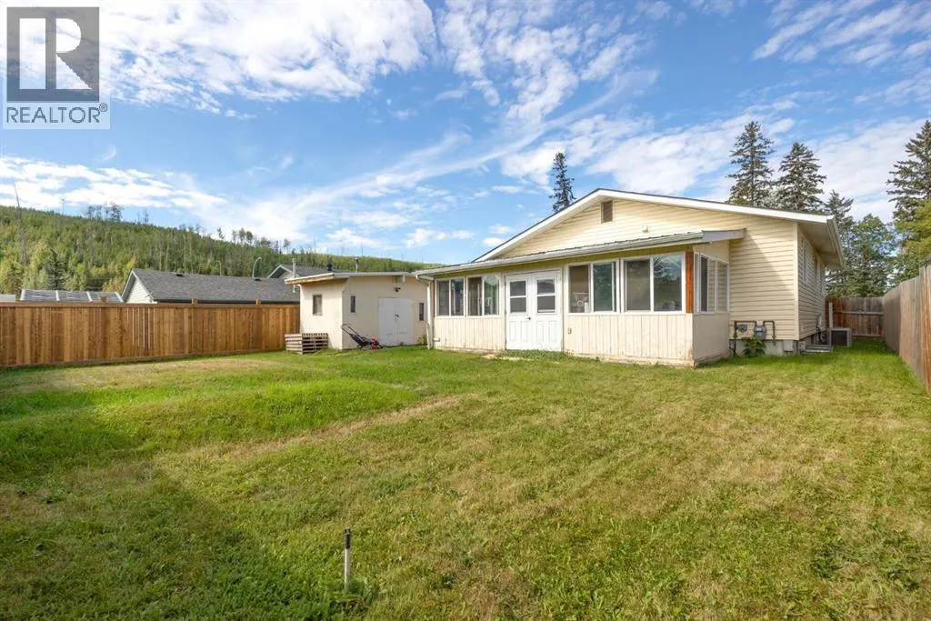 2 Blair Crescent