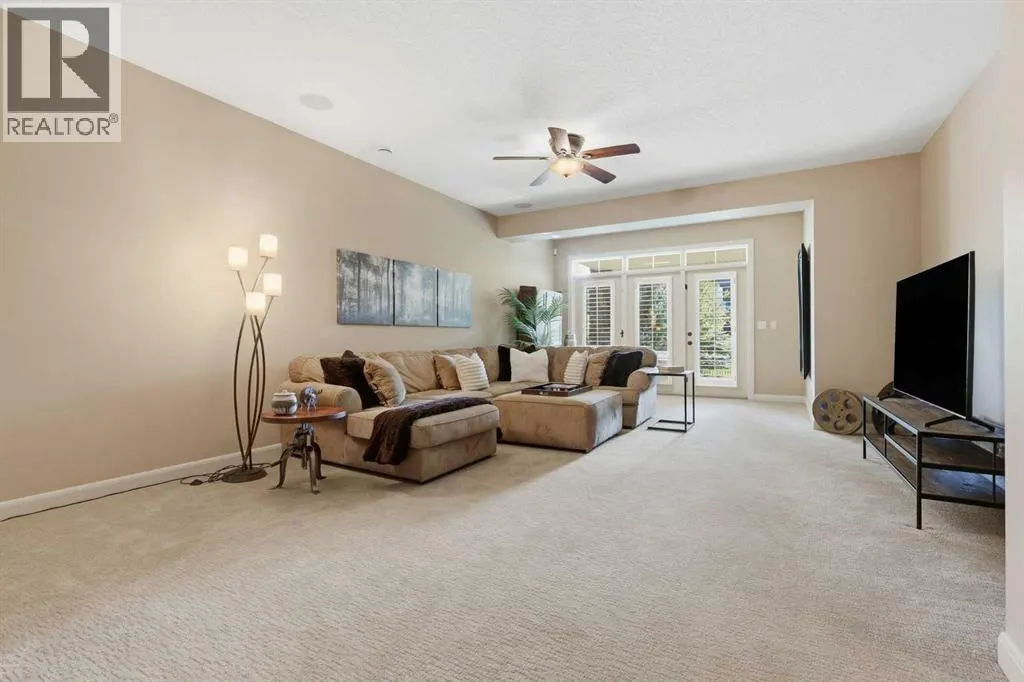 37 Cranbrook Heights SE