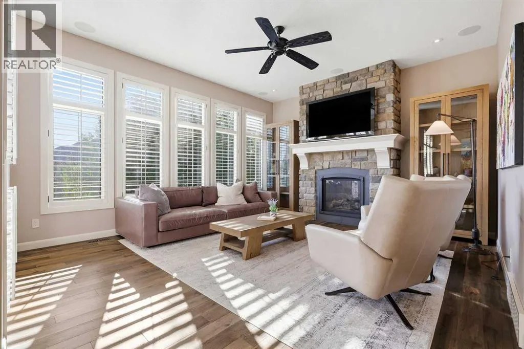 37 Cranbrook Heights SE
