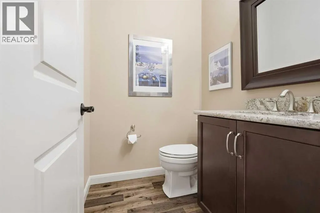 37 Cranbrook Heights SE