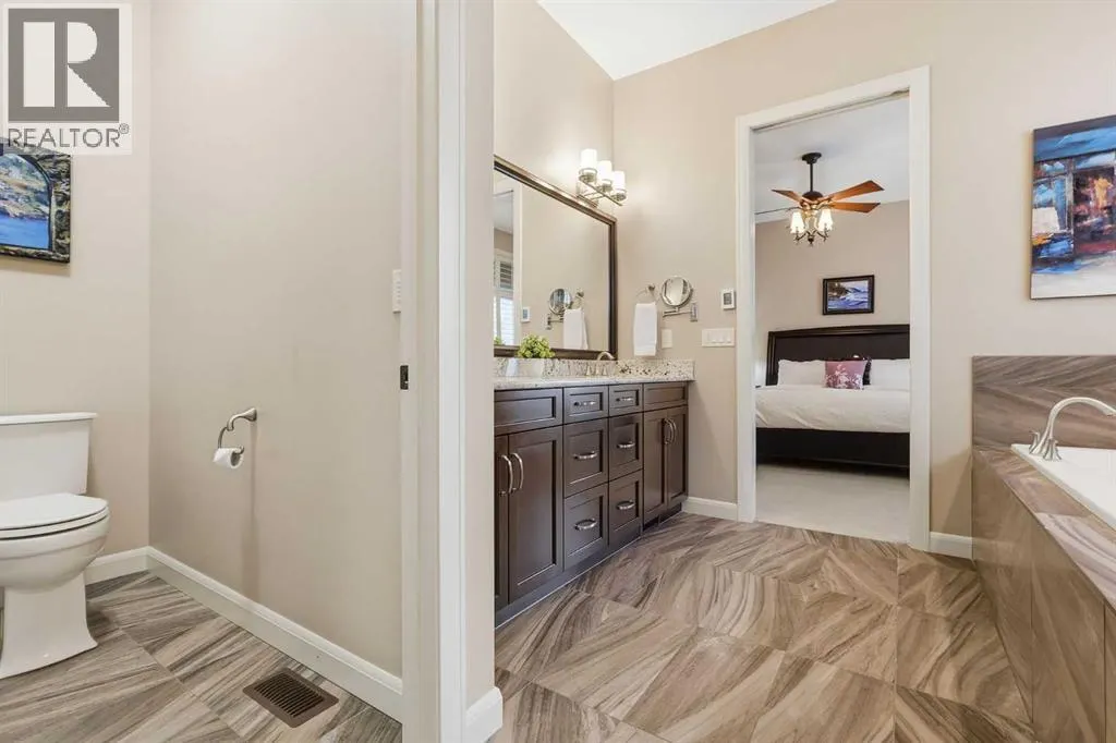 37 Cranbrook Heights SE