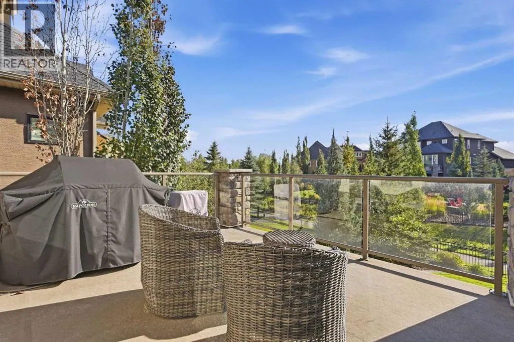 37 Cranbrook Heights SE