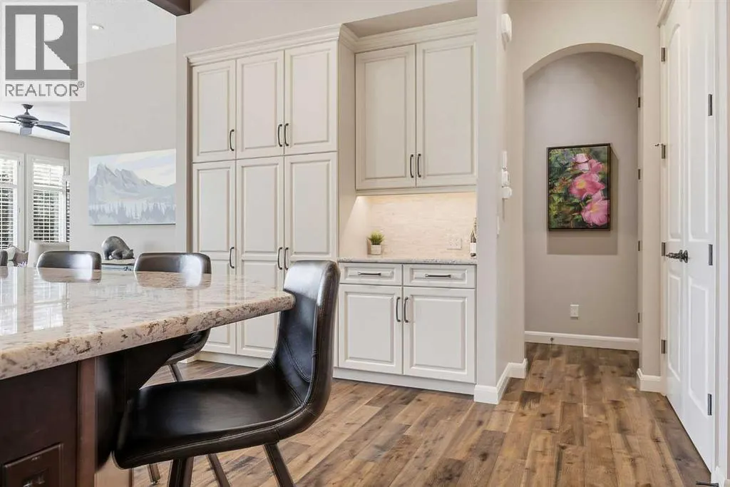 37 Cranbrook Heights SE