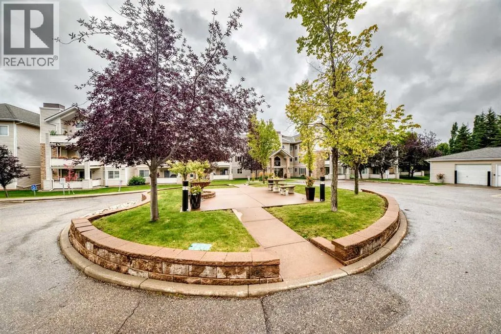 1315, 7451 Springbank Boulevard SW
