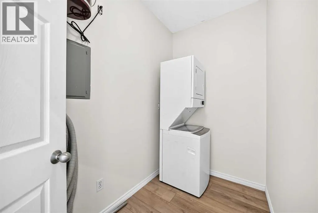 1315, 7451 Springbank Boulevard SW