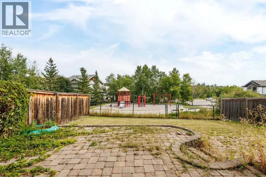 105 cortina Bay SW