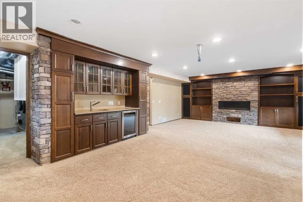 105 cortina Bay SW