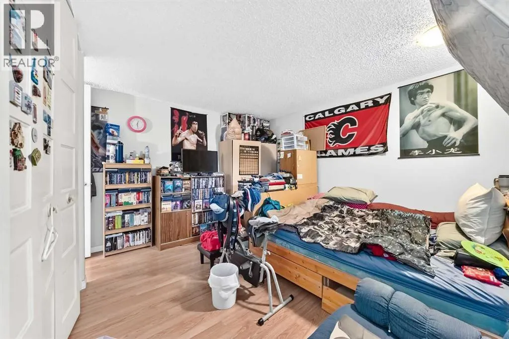 3219 Palliser Drive SW