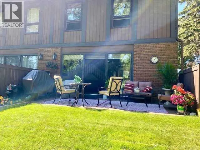 27, 10910 Bonaventure Drive SE