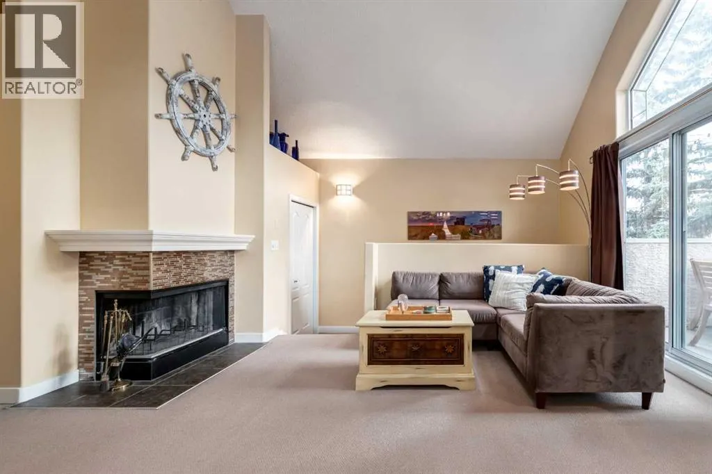 702, 1997 Sirocco Drive SW