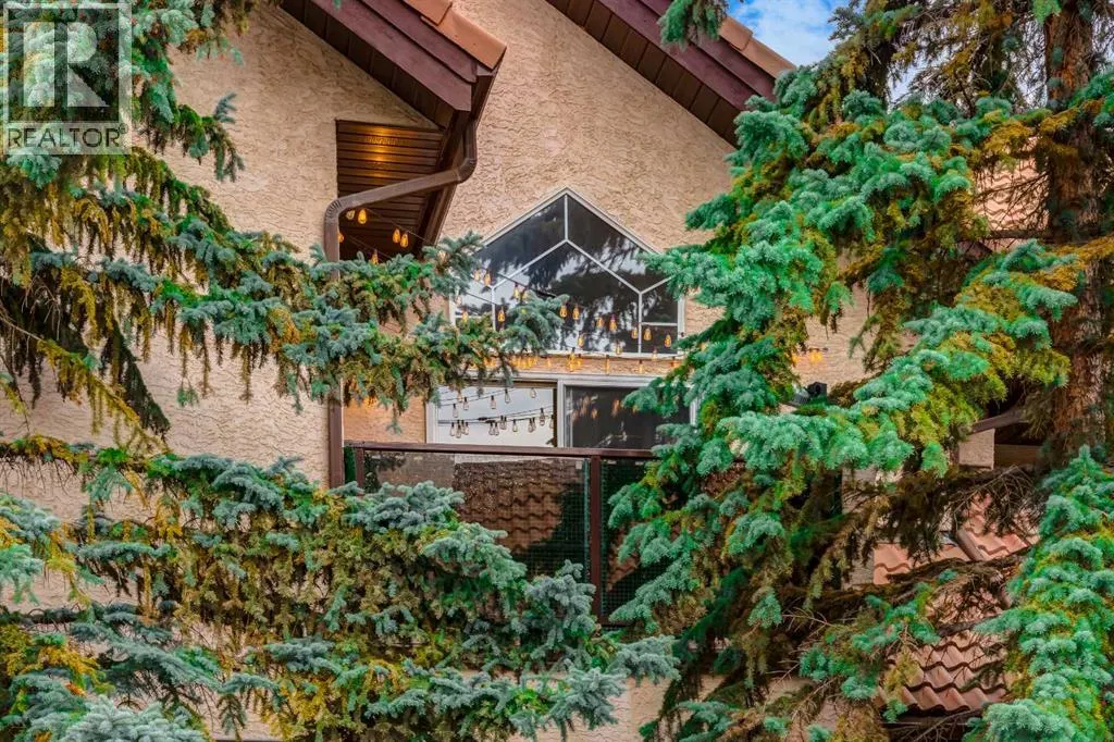 702, 1997 Sirocco Drive SW
