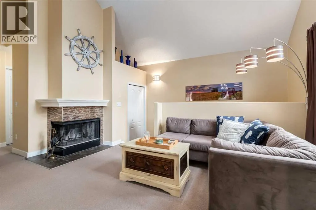 702, 1997 Sirocco Drive SW