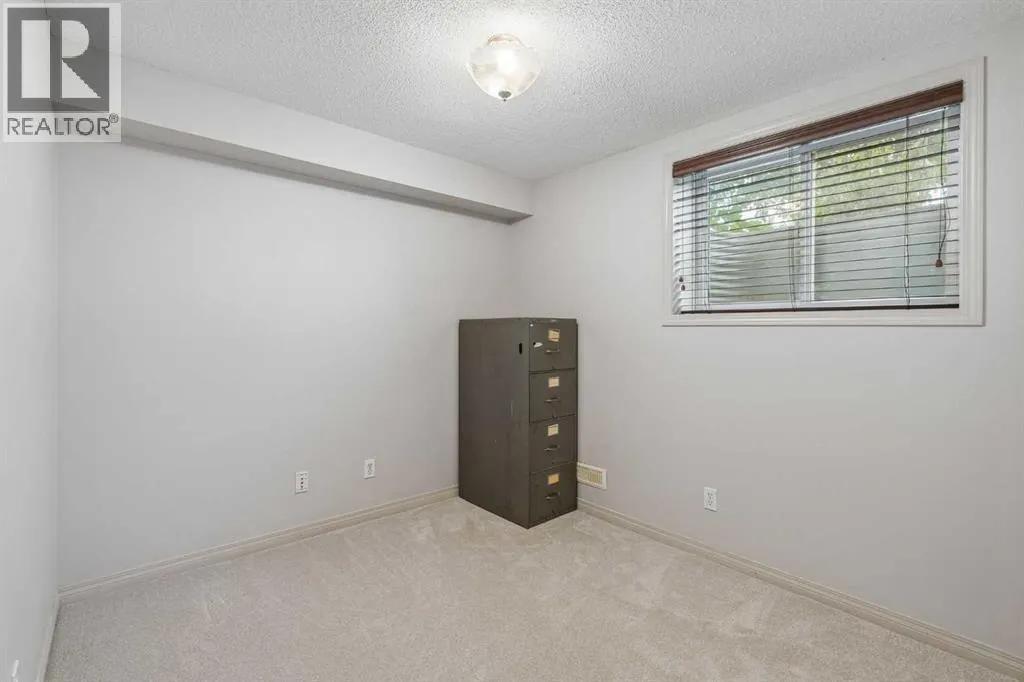 2046 New Brighton Gardens SE