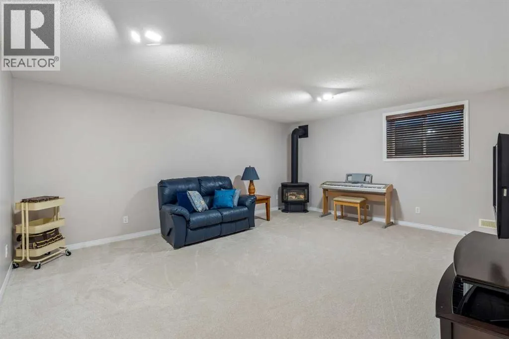 2046 New Brighton Gardens SE