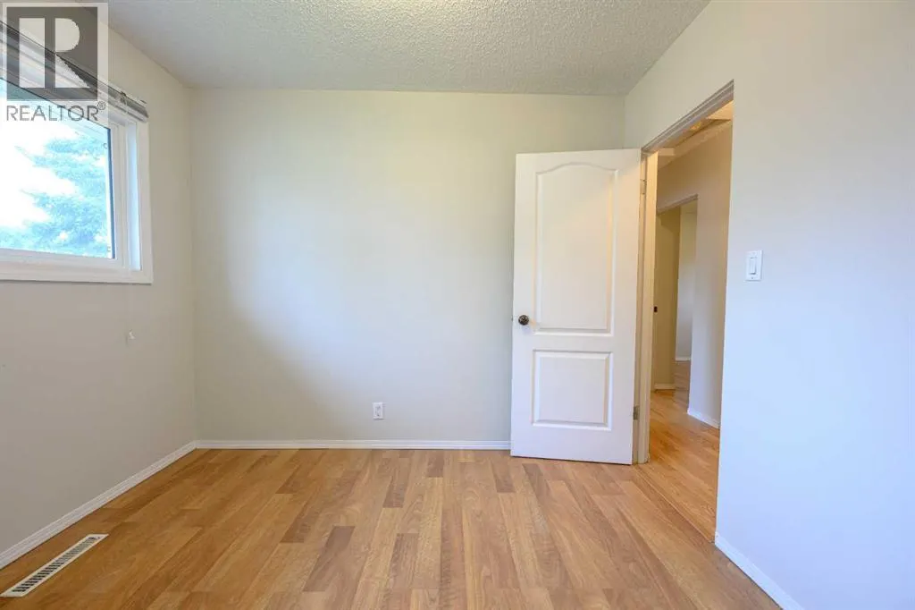 9923 88 Avenue