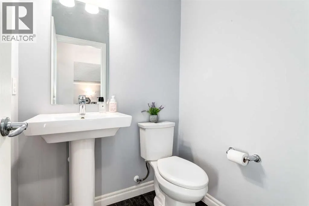 14 Marquis Heights SE