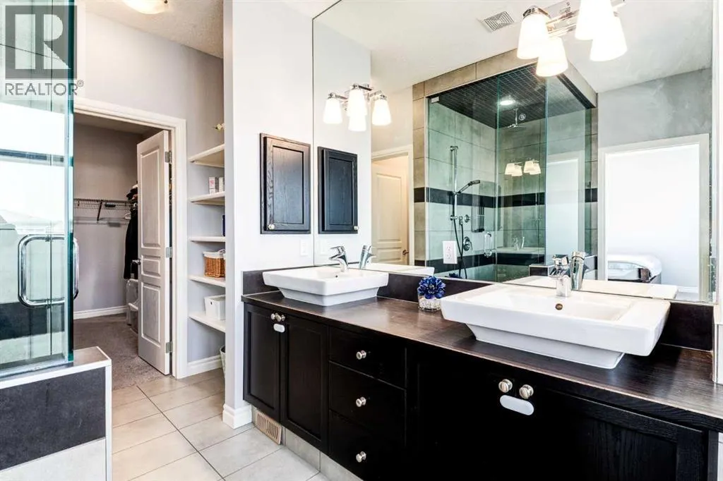 14 Marquis Heights SE