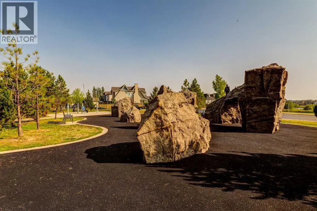 14 Marquis Heights SE