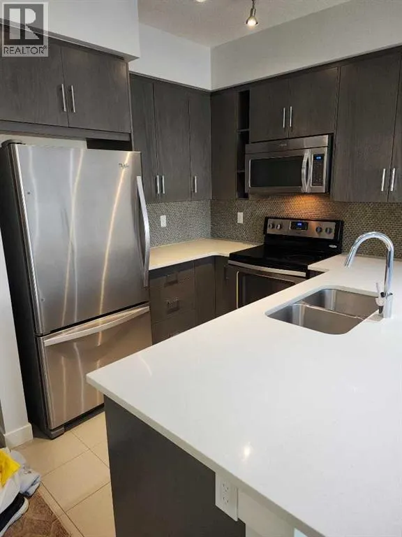 223, 25 Auburn Meadows Avenue SE