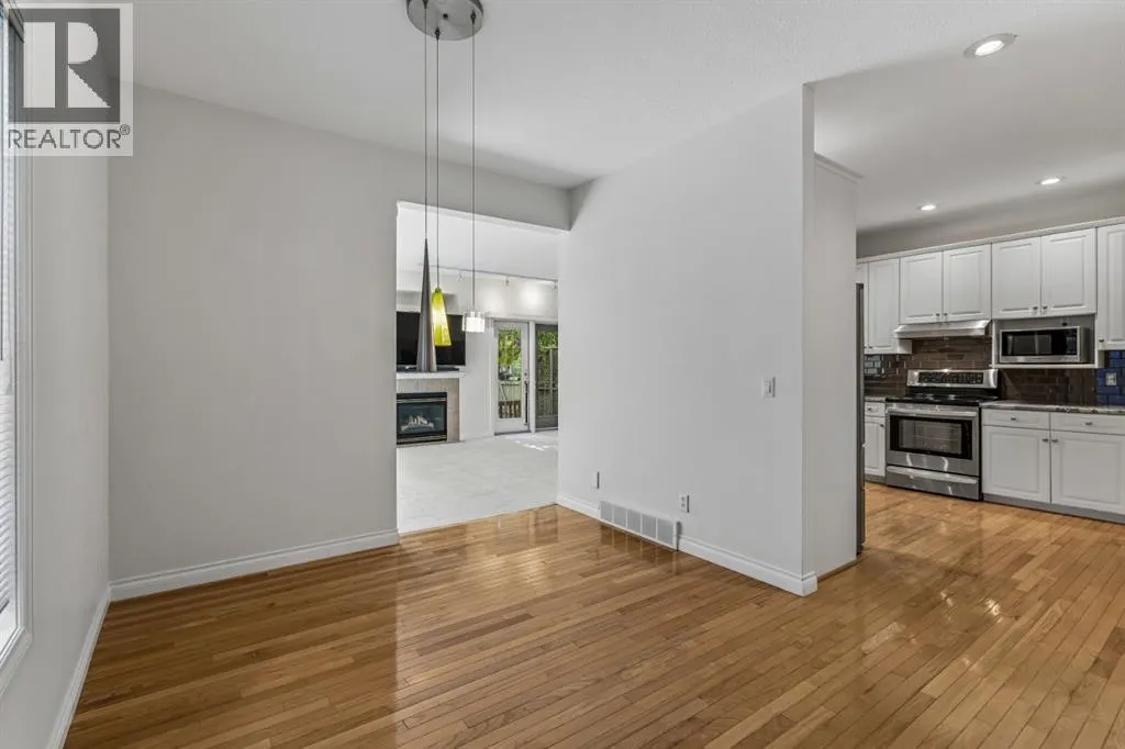 16 Varsity Estates Gardens NW