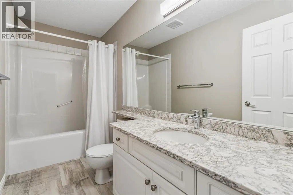 16 Varsity Estates Gardens NW